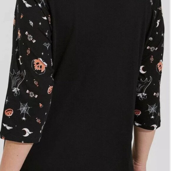 Torrid Disney Halloween three-quarters tee size 4 - Picture 5 of 8